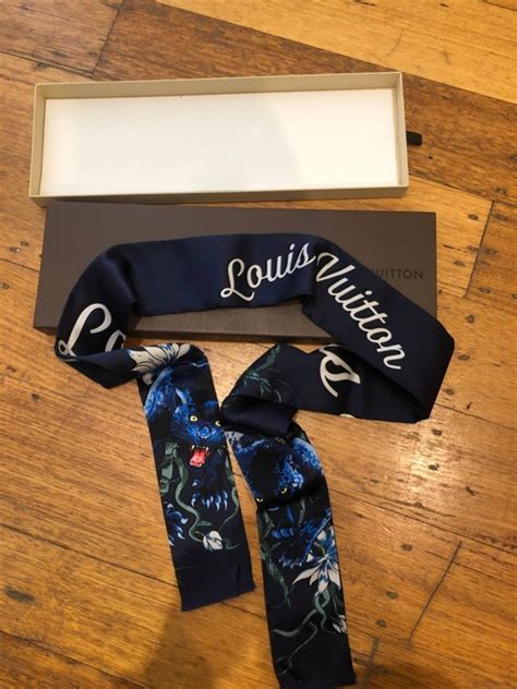 louis vuitton panther scarf